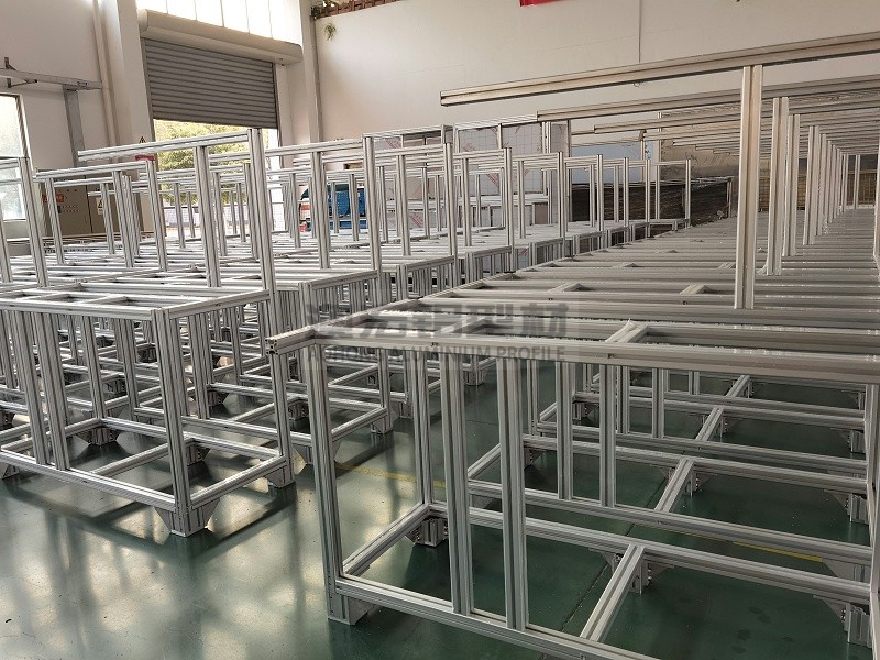 09ebadd8ce9ede34eddca08f1e728dc 發(fā)動(dòng)機(jī)機(jī)架鋁型材設(shè)計(jì)