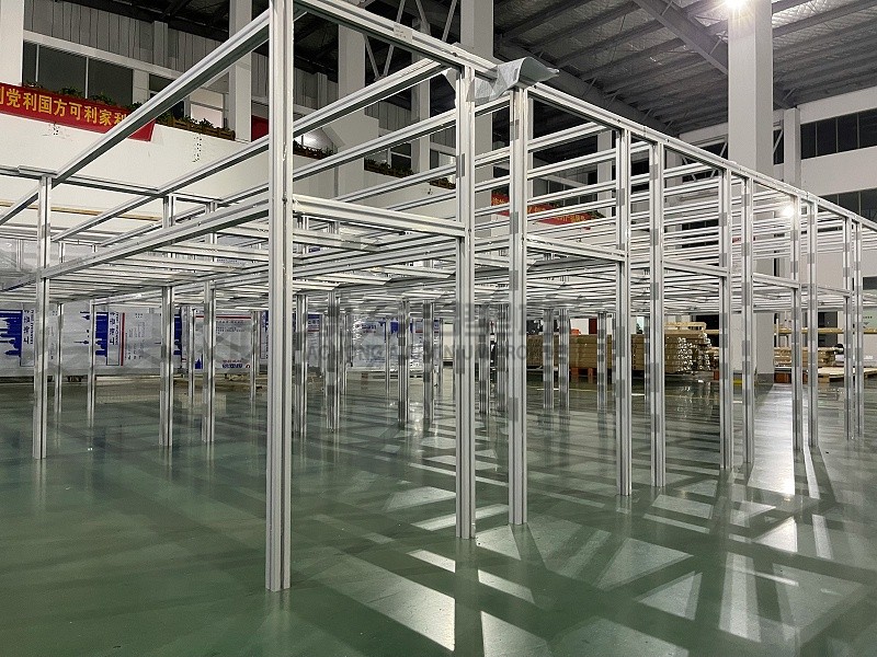 IMG_4718.HEIC 鋁型材4040機架組裝